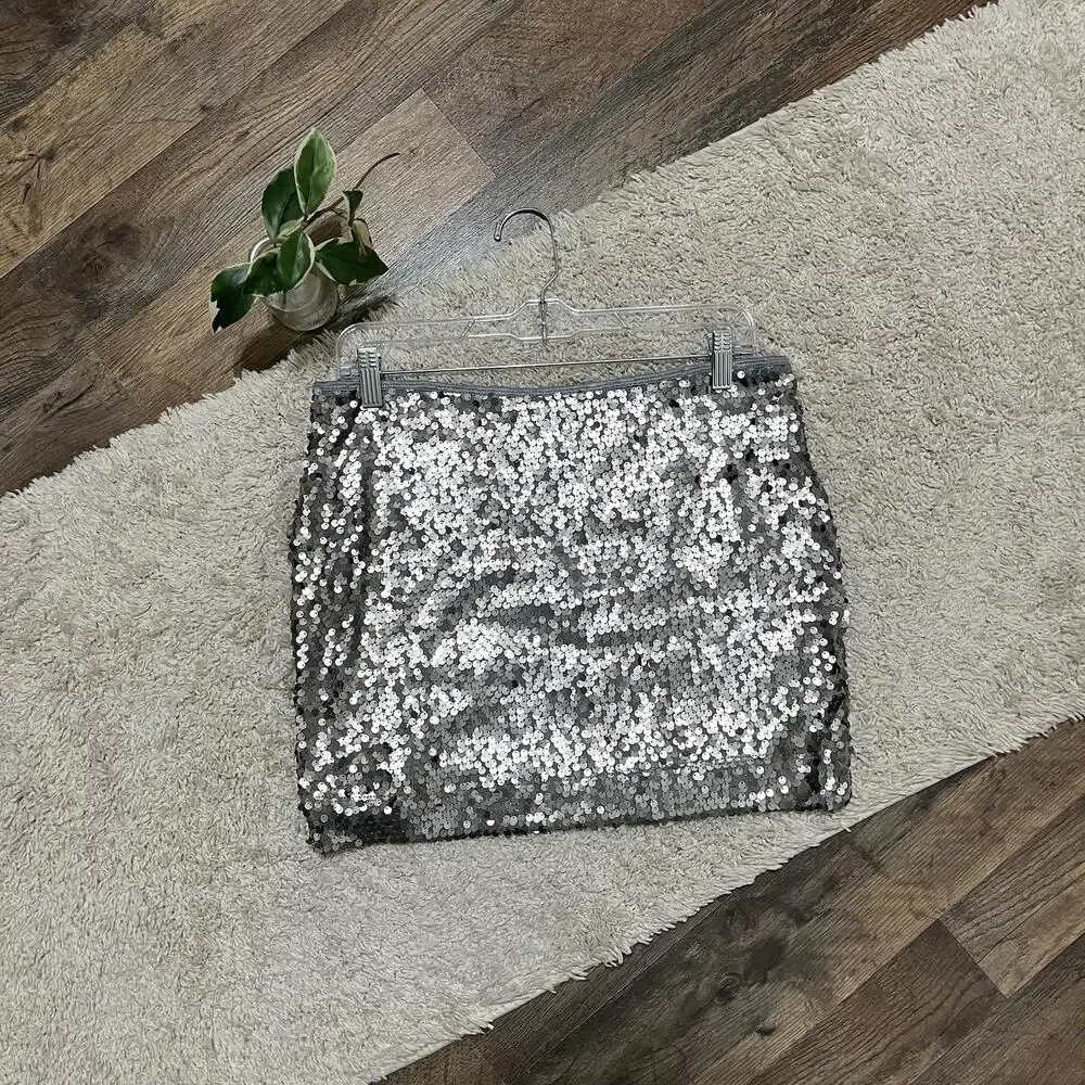 Express Size Small Metallic Silver Sequin Stretch Pull-On Mini Skirt
